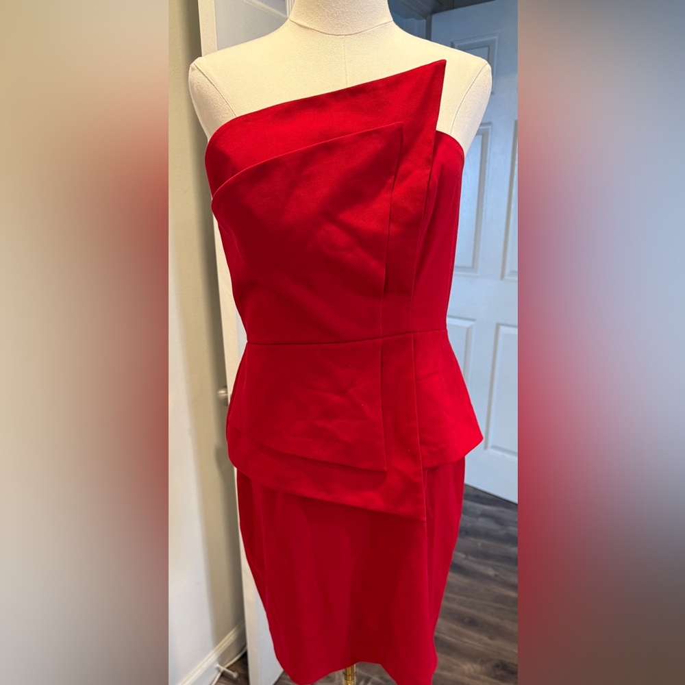 Black Halo Red Strapless Peplum Dress – Size 8